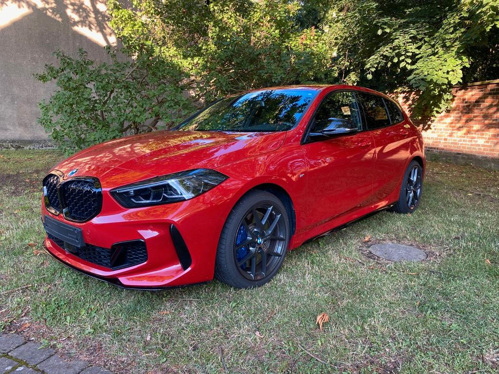 BMW 1 Serie 135 xDrive Sedan 135i