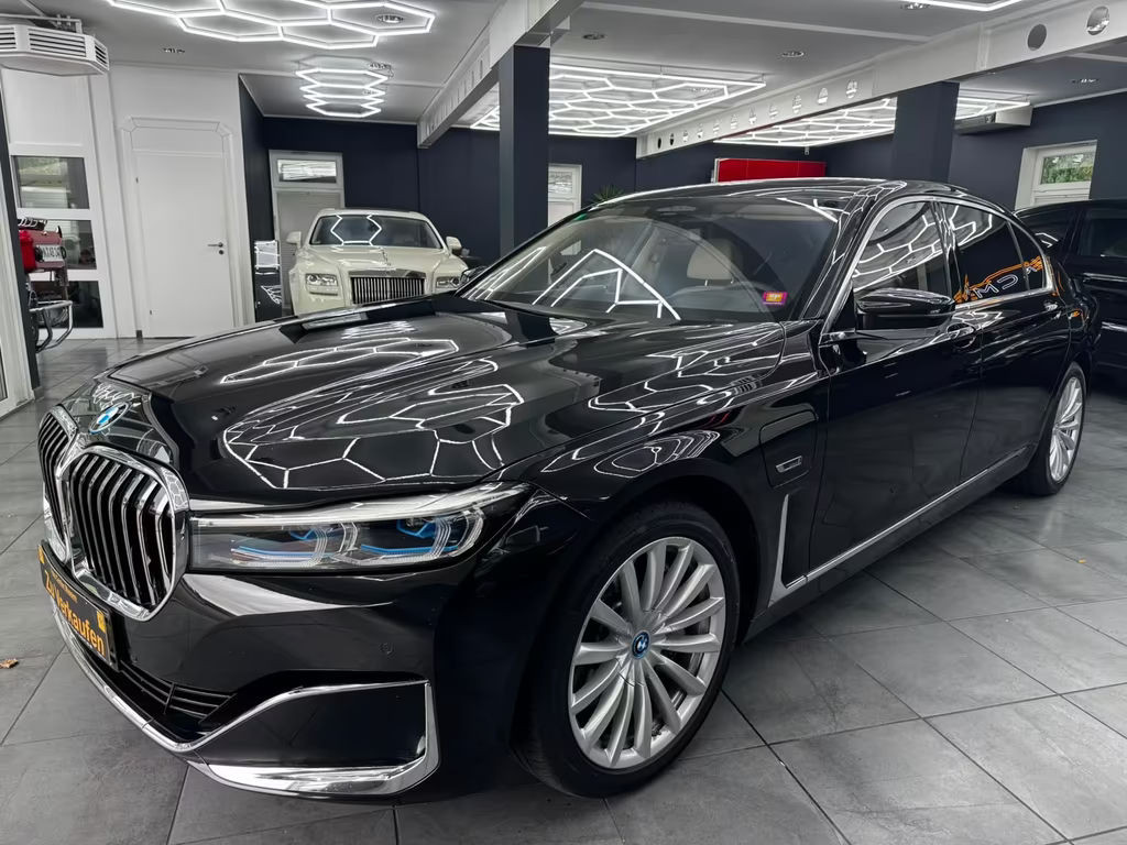 BMW 7 Serie 745 xDrive Sedan e Hybrid 745e Lang