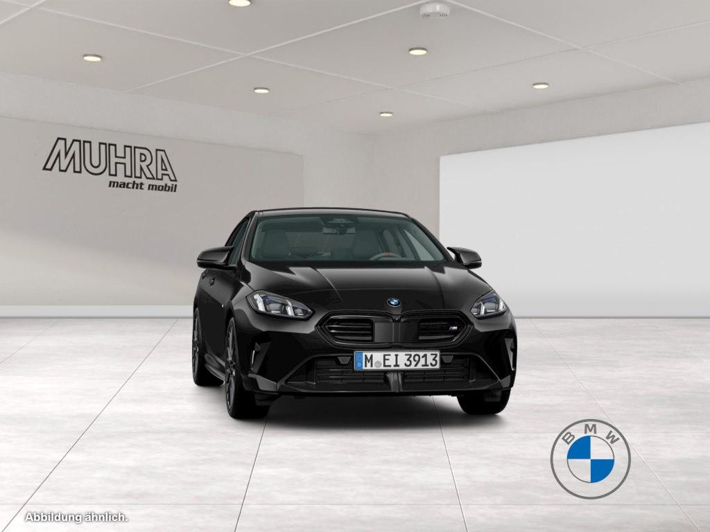 BMW M235