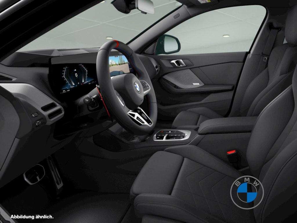 BMW M235