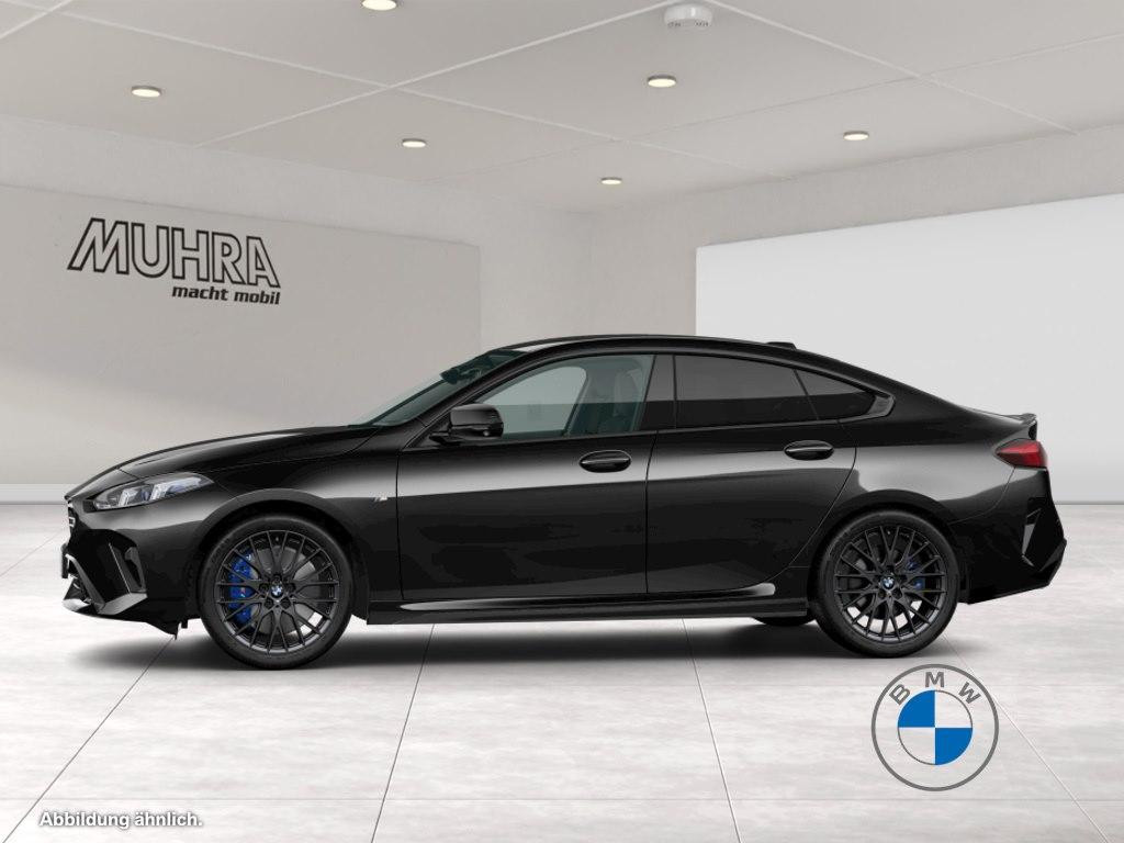 BMW M235
