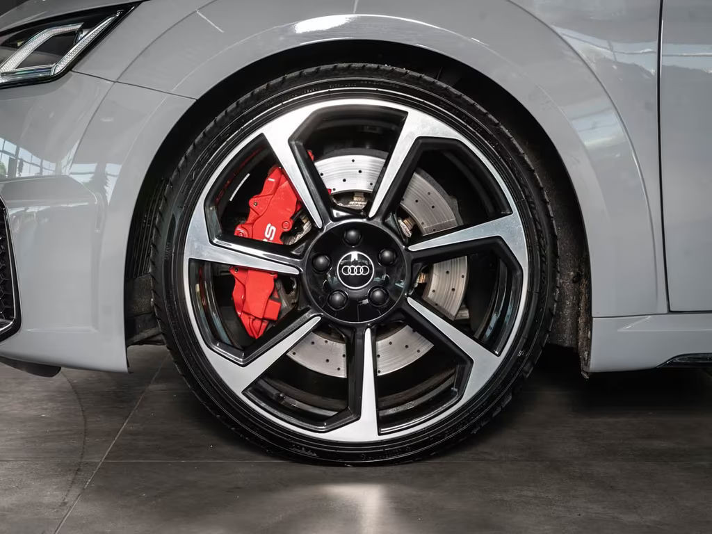 Audi TT RS