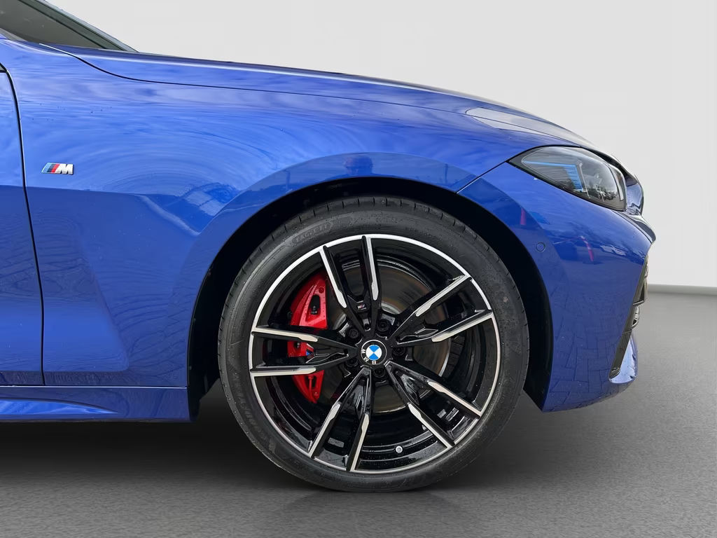 BMW M440