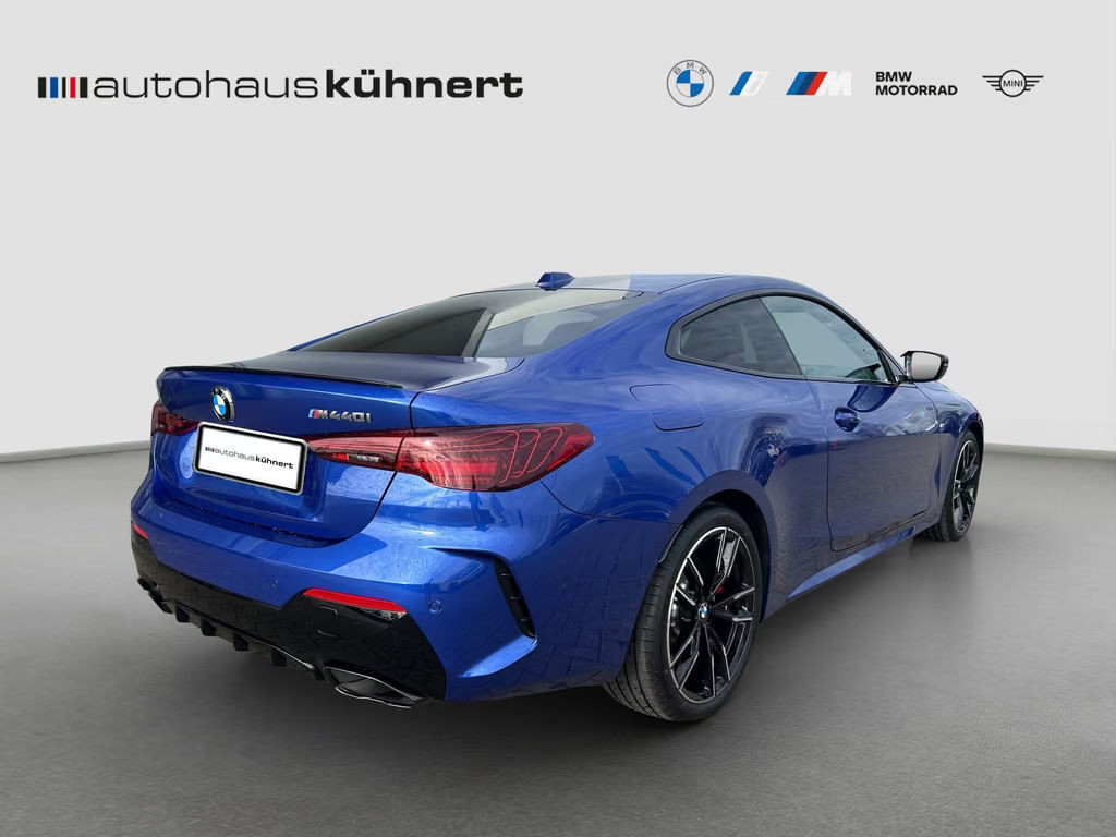 BMW M440