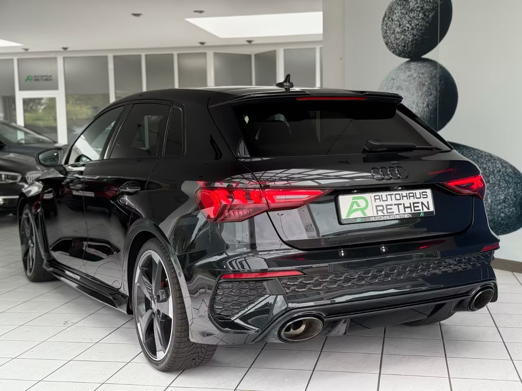 Audi RS3