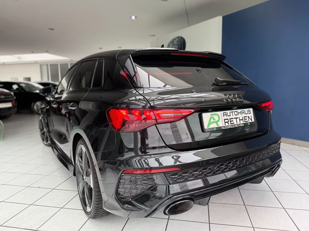 Audi RS3