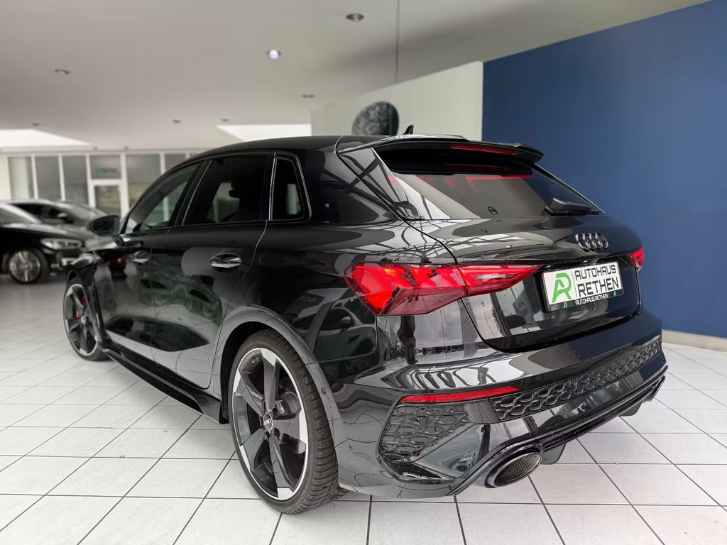 Audi RS3