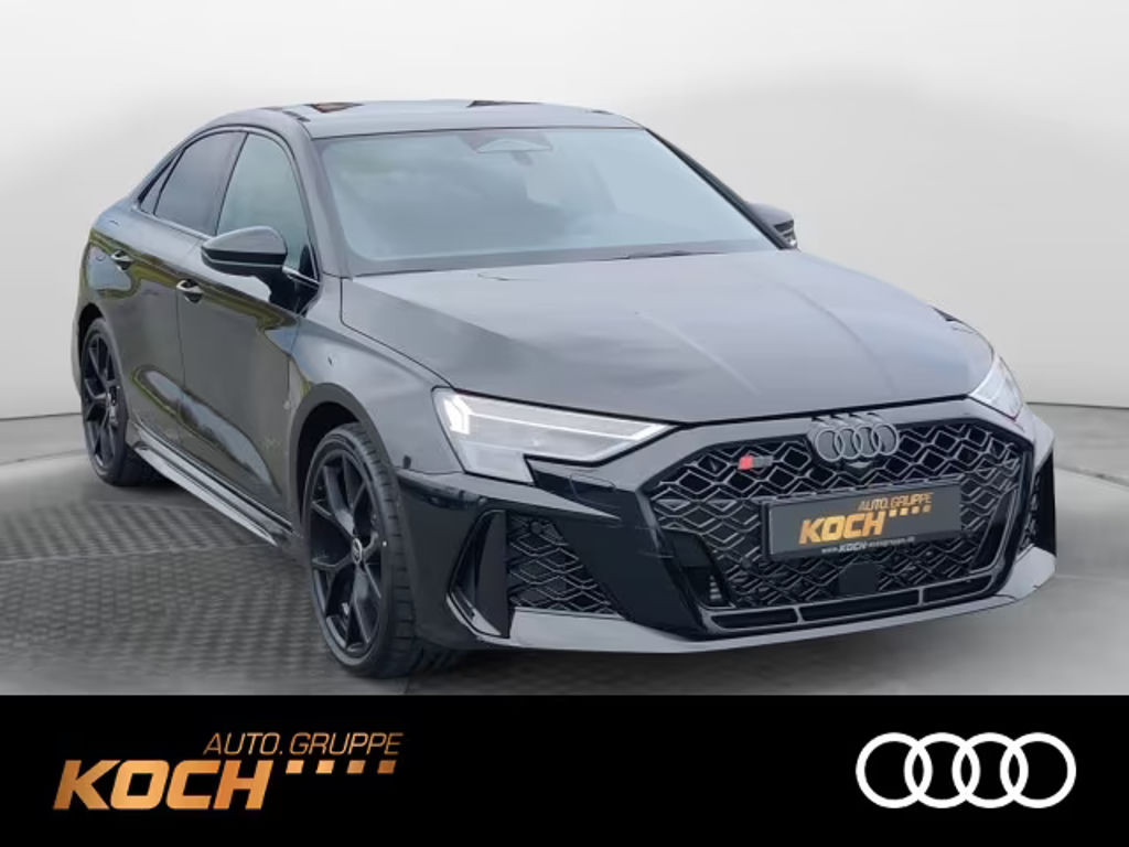 Audi RS3 Sedan Quattro S-Tronic
