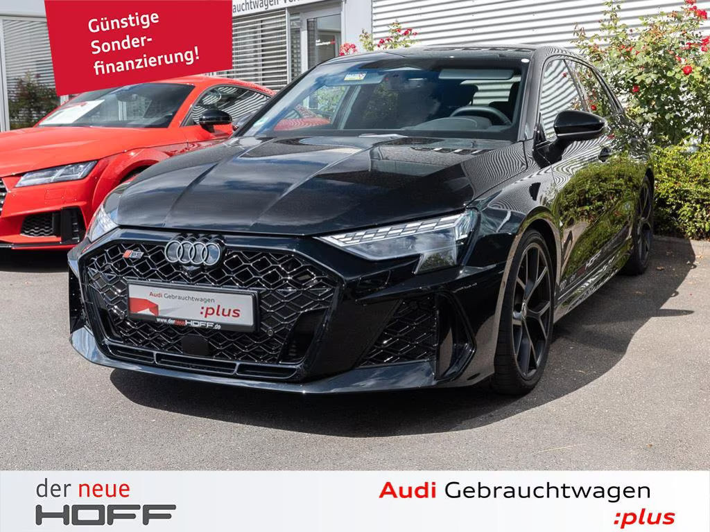 Audi RS3 Sportback Sedan S-Tronic