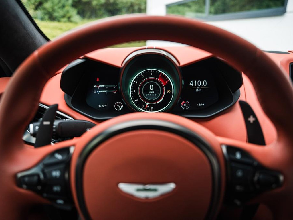 Aston Martin Vantage