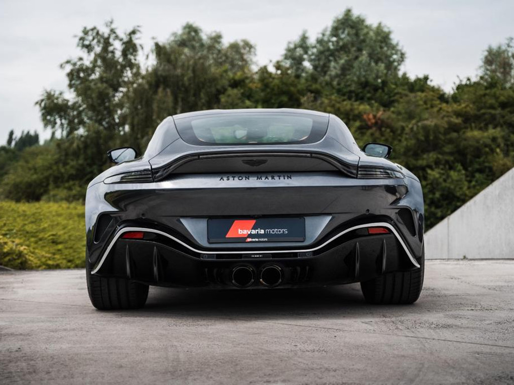 Aston Martin Vantage