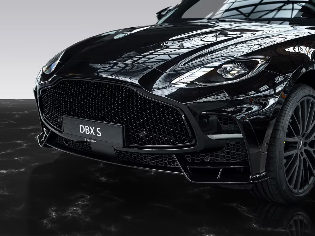 Aston Martin DBX