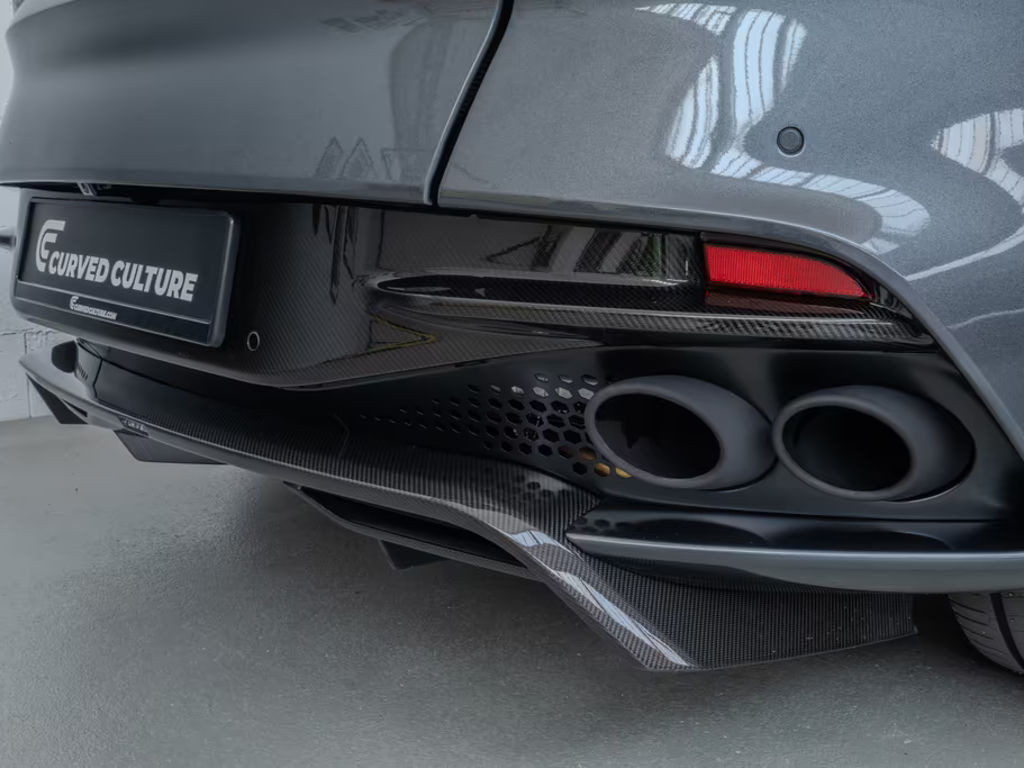 Aston Martin DBS