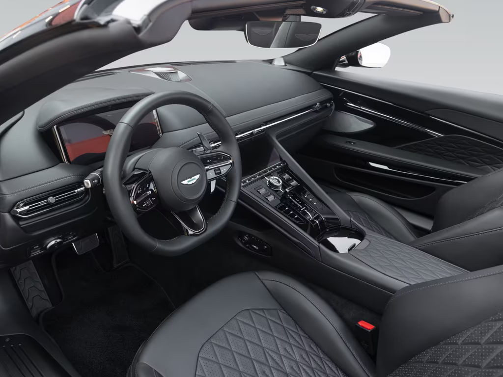 Aston Martin DB12
