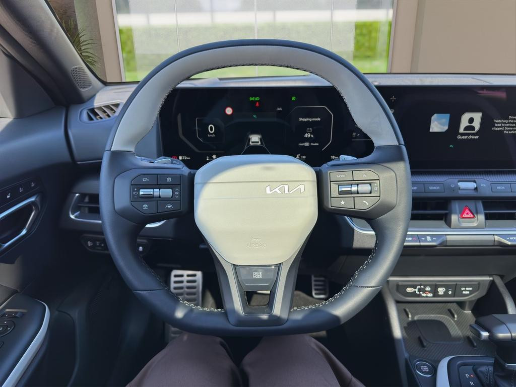 Kia K4