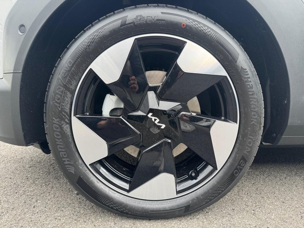 Kia EV2