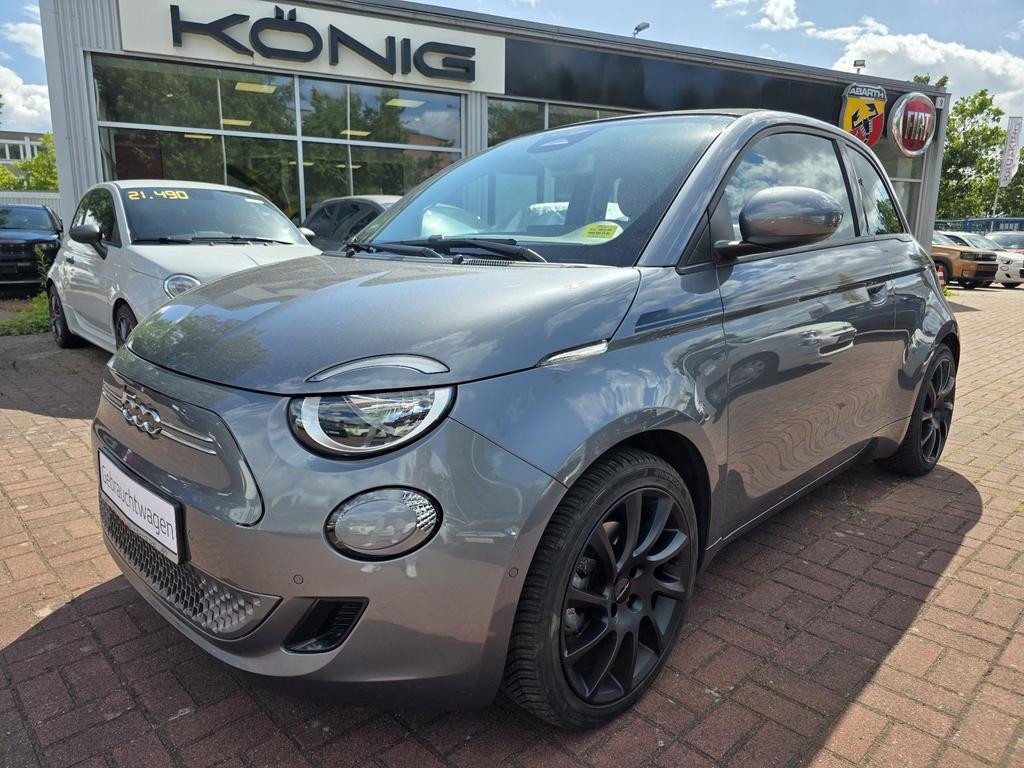 Fiat 500e Cabrio MY23 Elektro by Irmscher Lederpaket