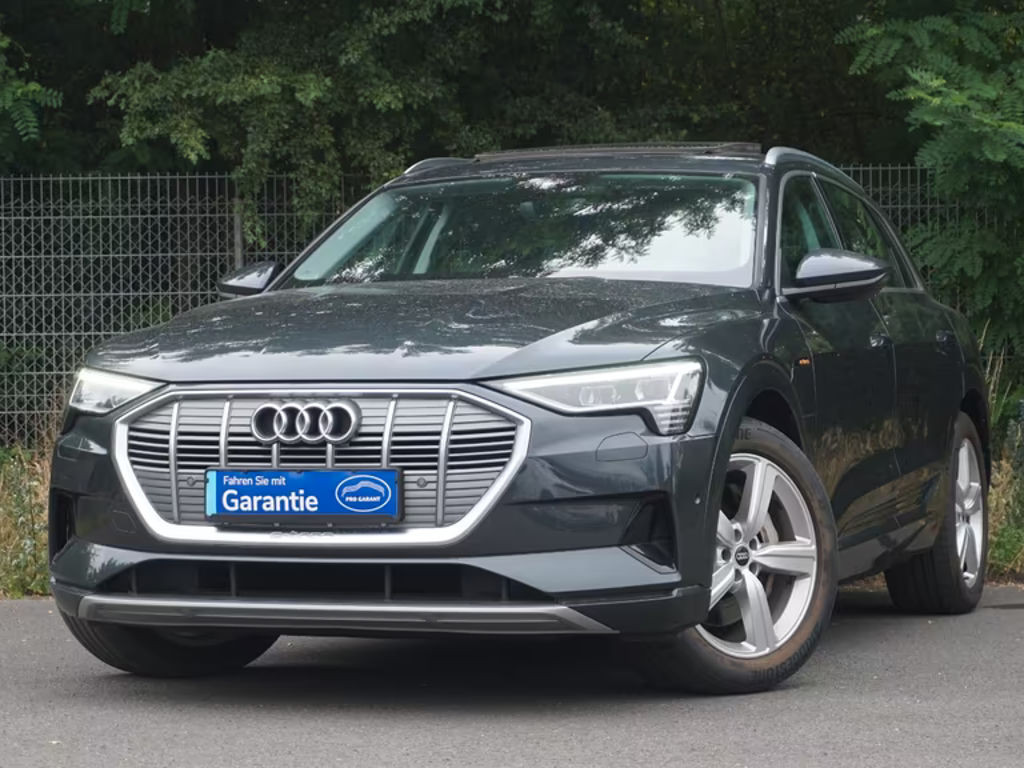 Audi e-tron Quattro 50