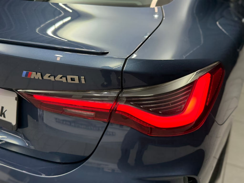 BMW M440
