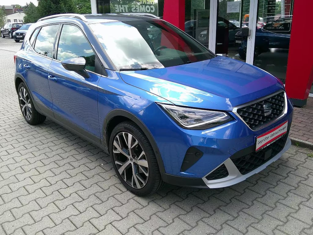 Seat Arona