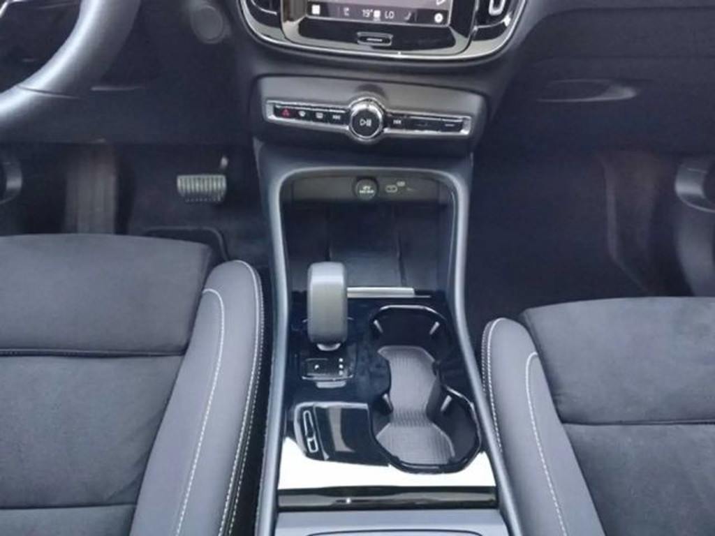 Volvo C40