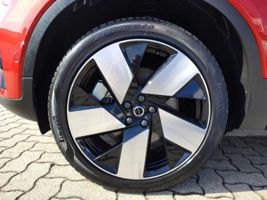 Volvo C40