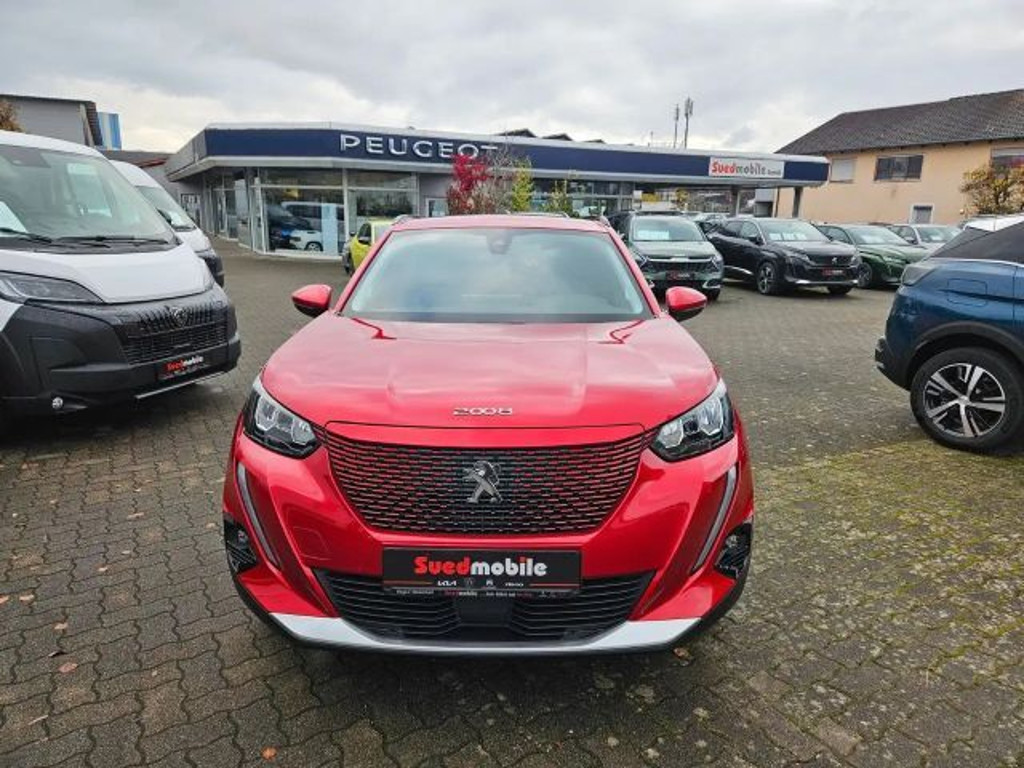 Peugeot e-2008