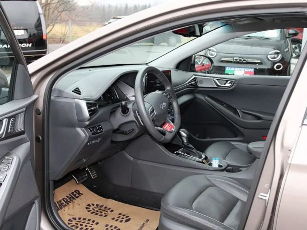 Hyundai Ioniq