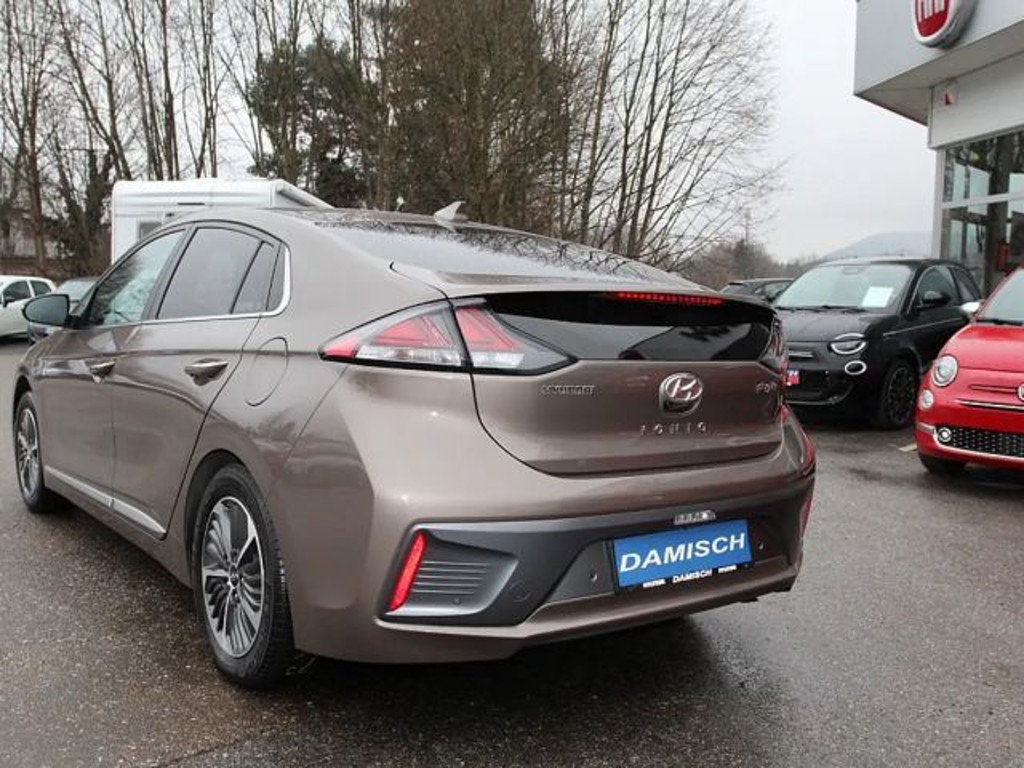Hyundai Ioniq