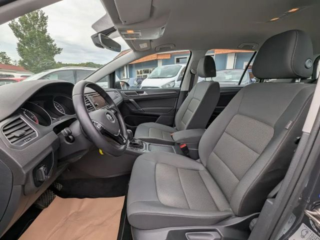 Volkswagen Golf Sportsvan