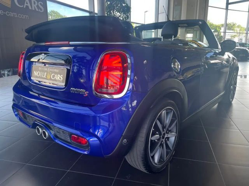 Mini Cooper Cabrio