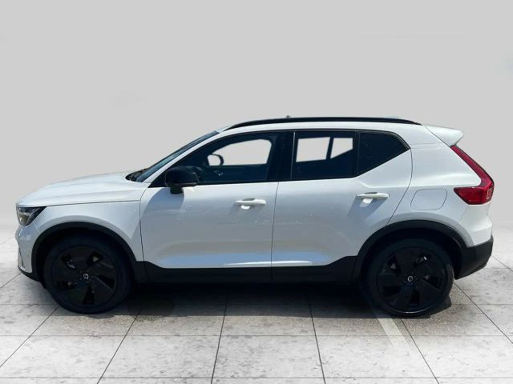 Volvo EX40