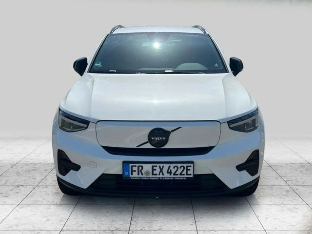 Volvo EX40