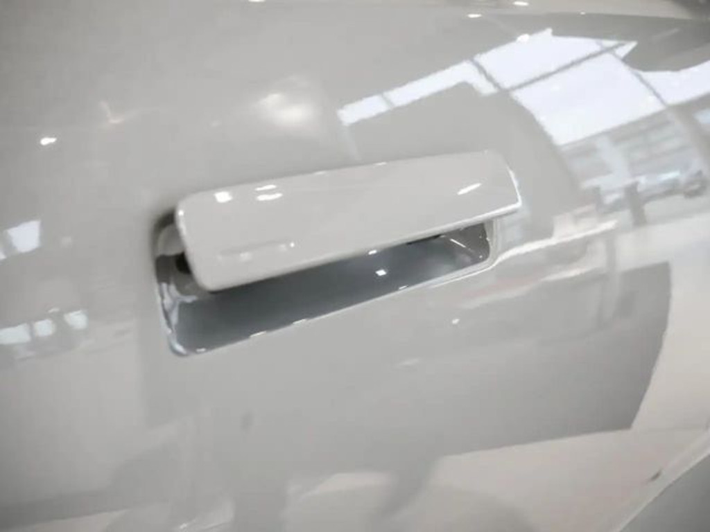 Volvo EX90