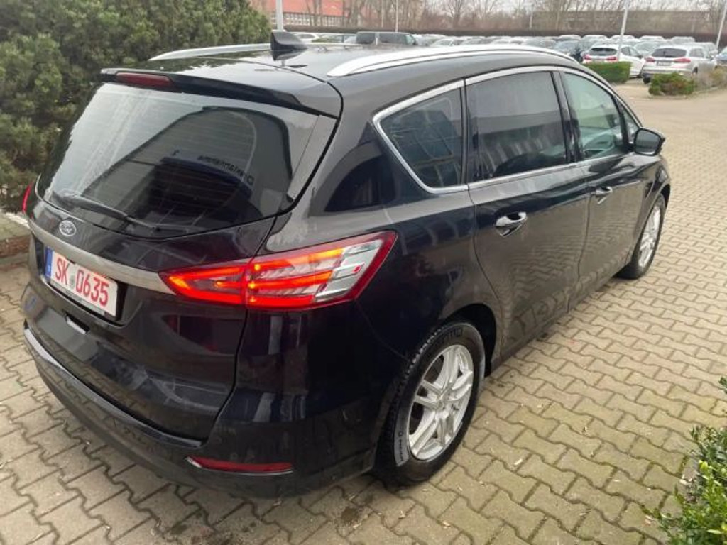 Ford S-Max