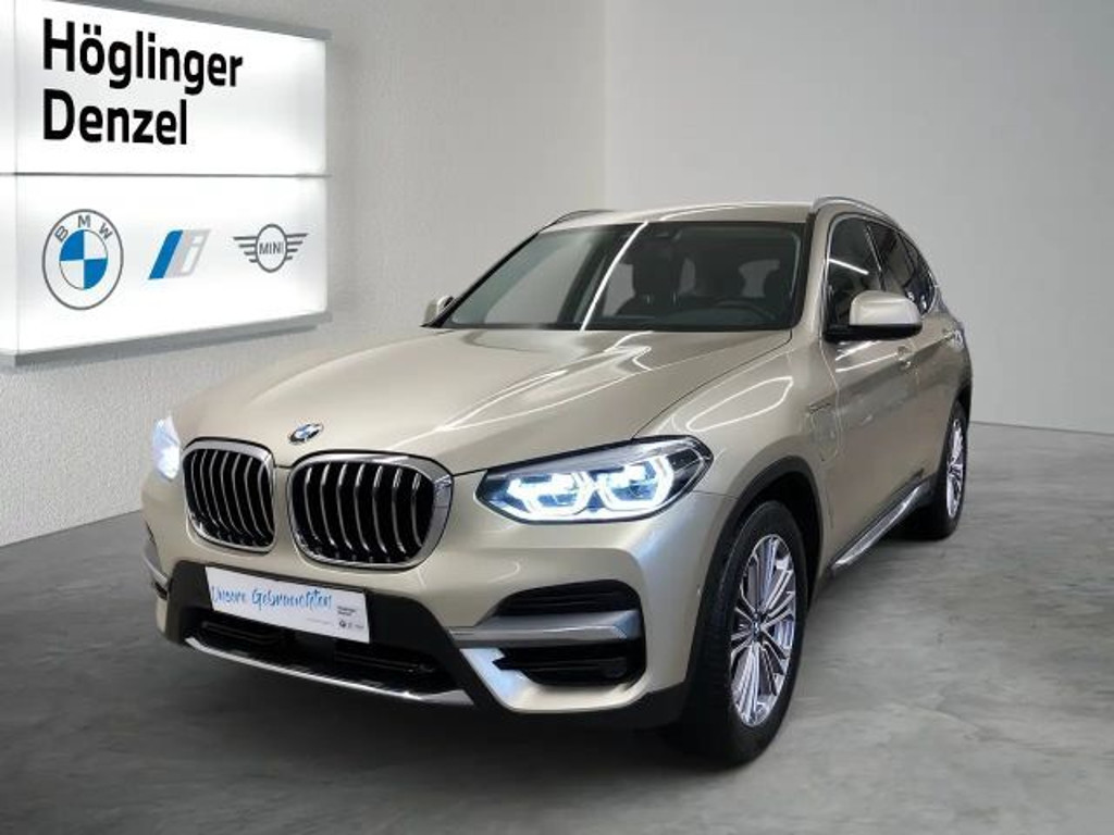 BMW X3 xDrive30e