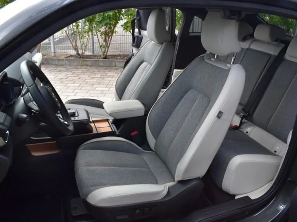 Mazda MX-30