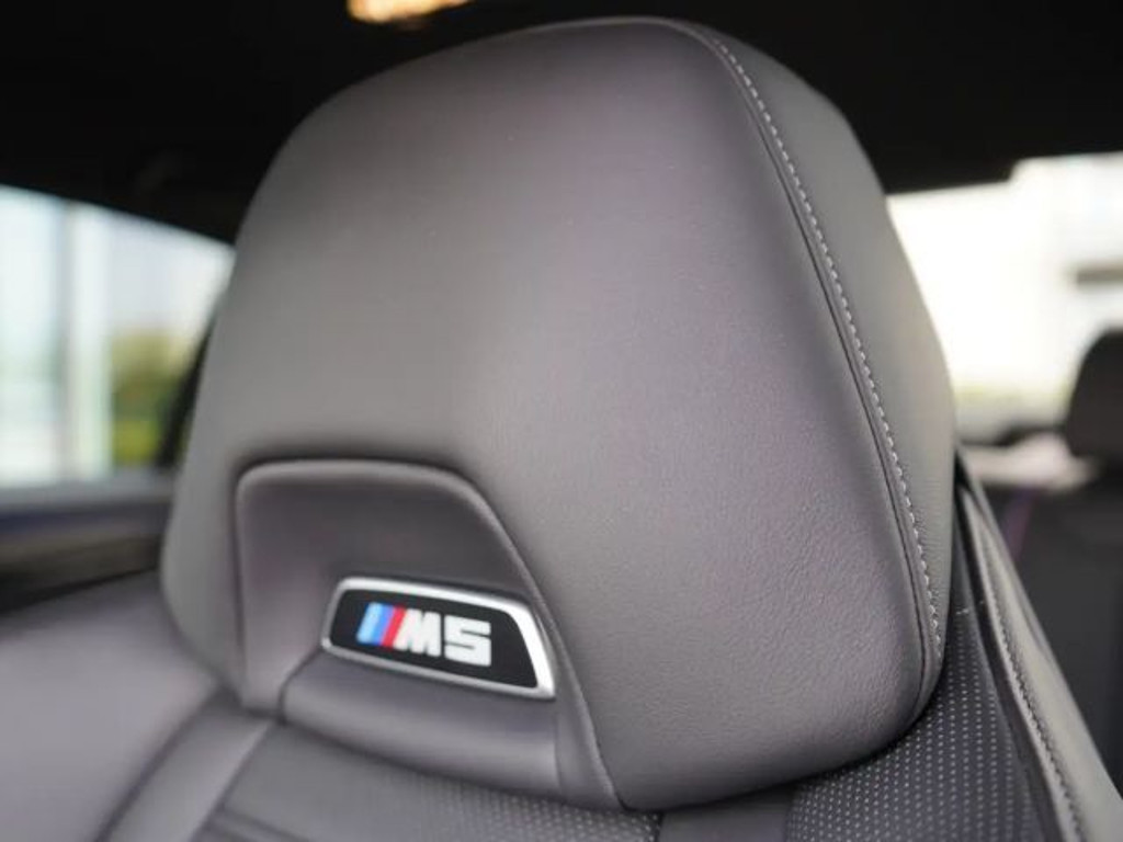 BMW M5