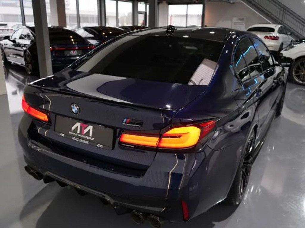BMW M5