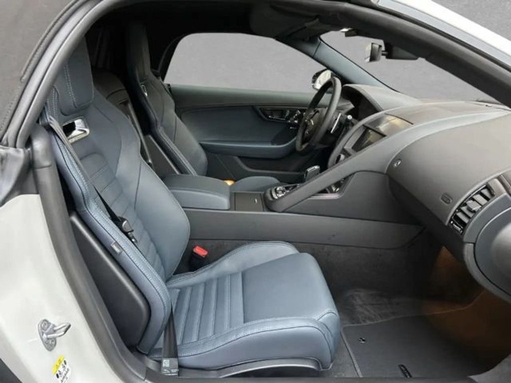 Jaguar F-Type