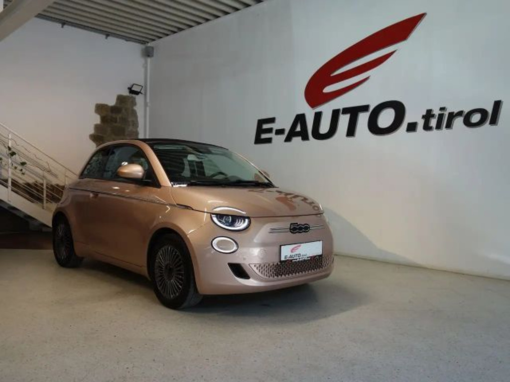 Fiat 500C Elektro 42 kWh CABRIO *SHZ *CARPLAY *MWST
