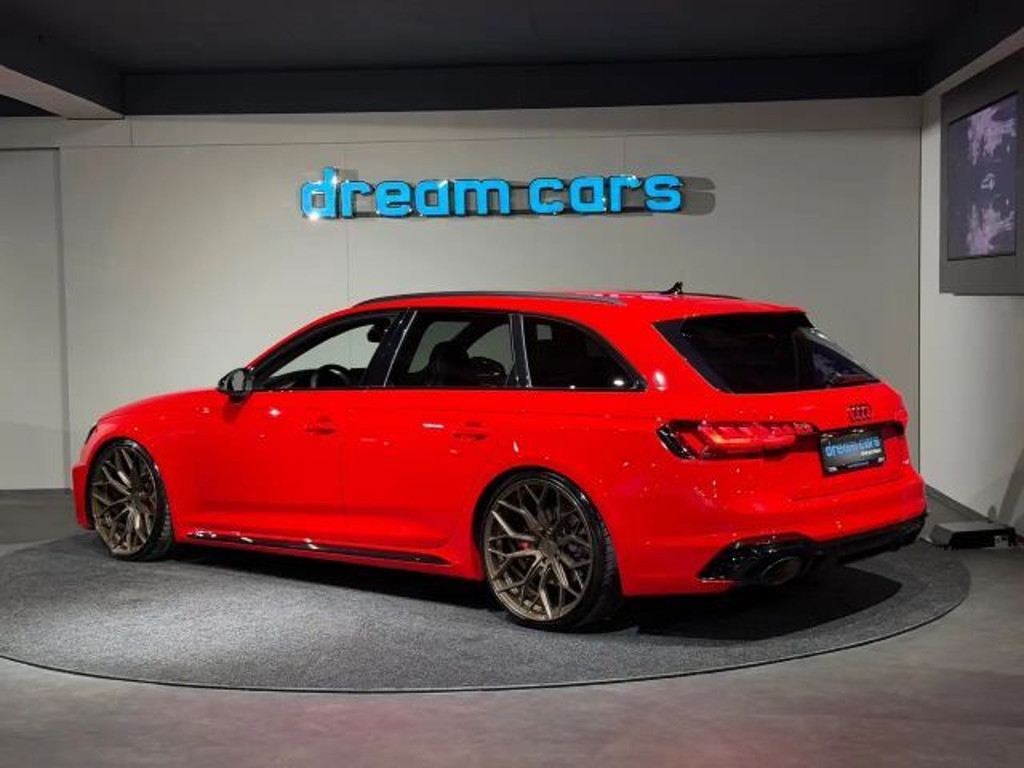 Audi RS4
