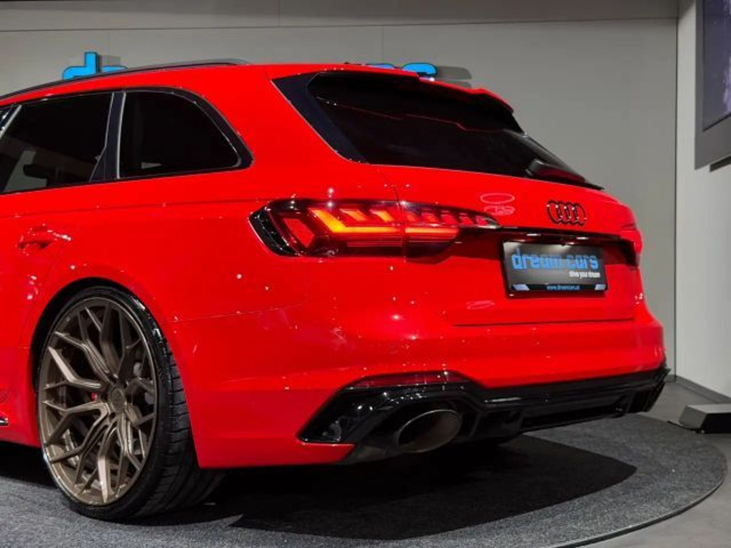 Audi RS4