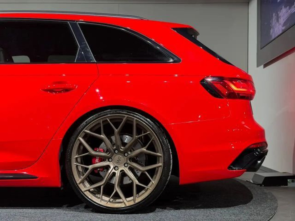 Audi RS4