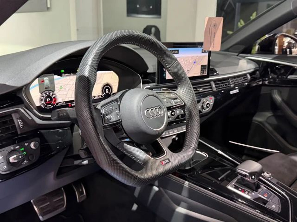 Audi RS4
