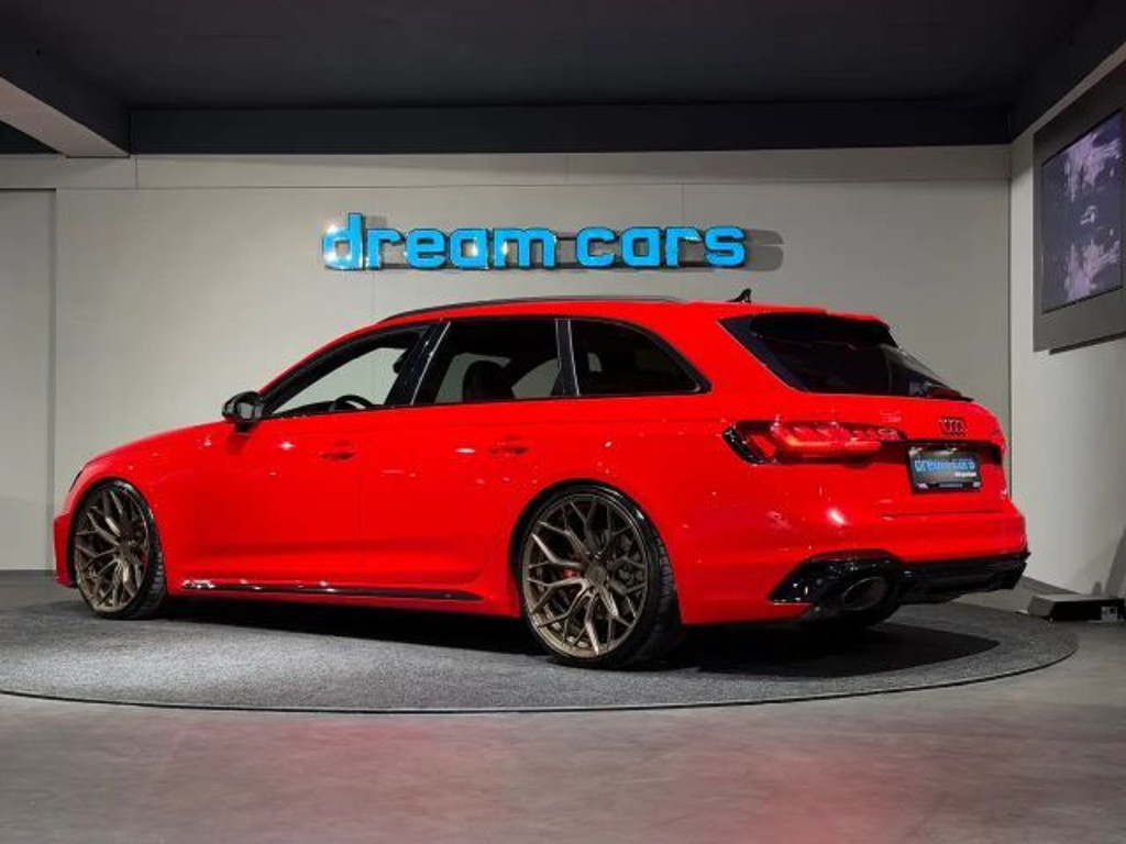 Audi RS4