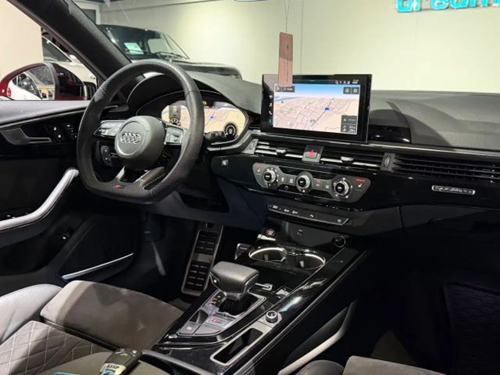 Audi RS4