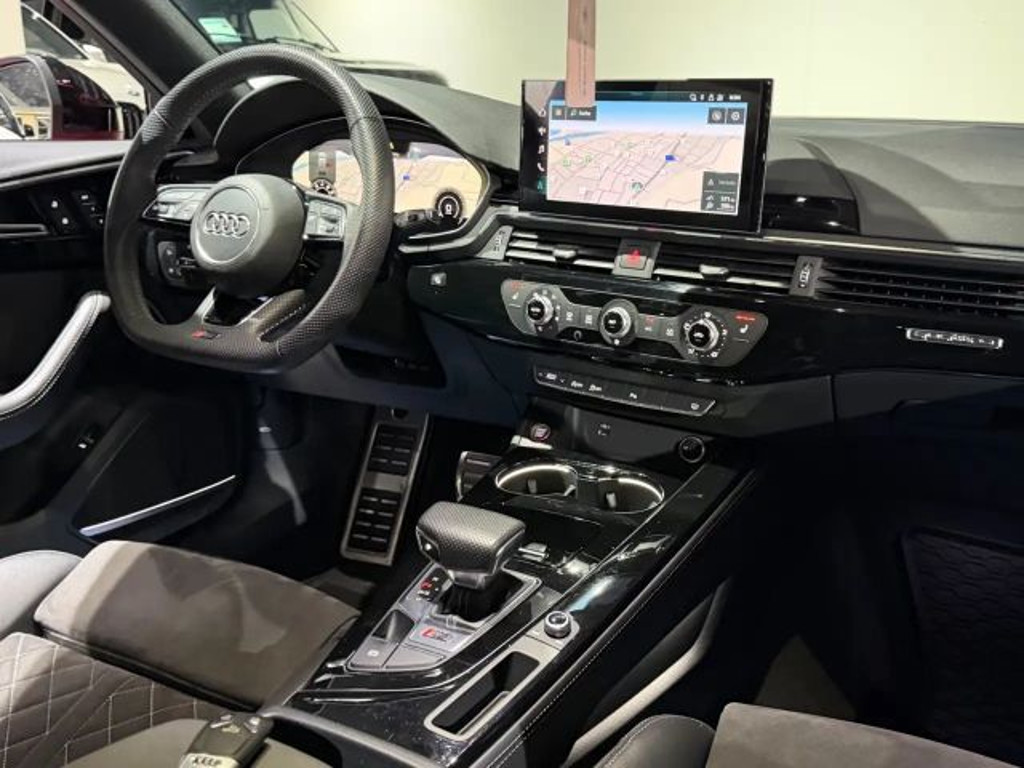 Audi RS4