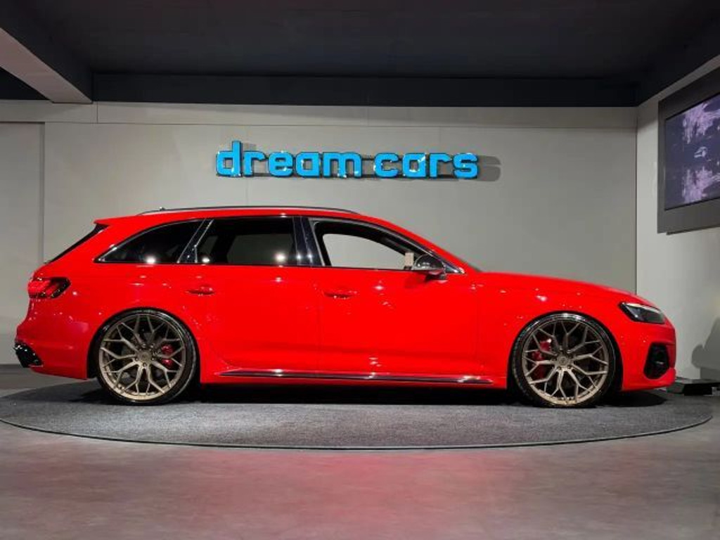 Audi RS4