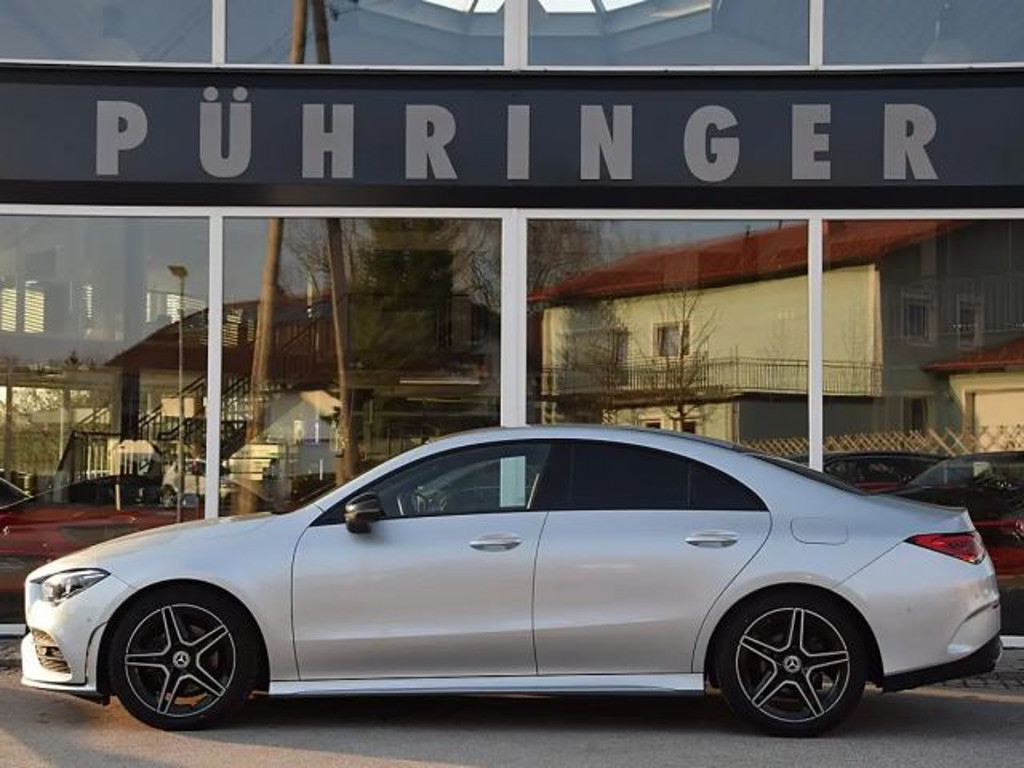 Mercedes-Benz CLA-Klasse CLA 180 AMG Line Coupé CLA 180 d